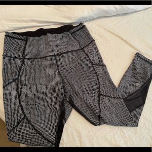 Lululemon Speed Up Tight Size 8